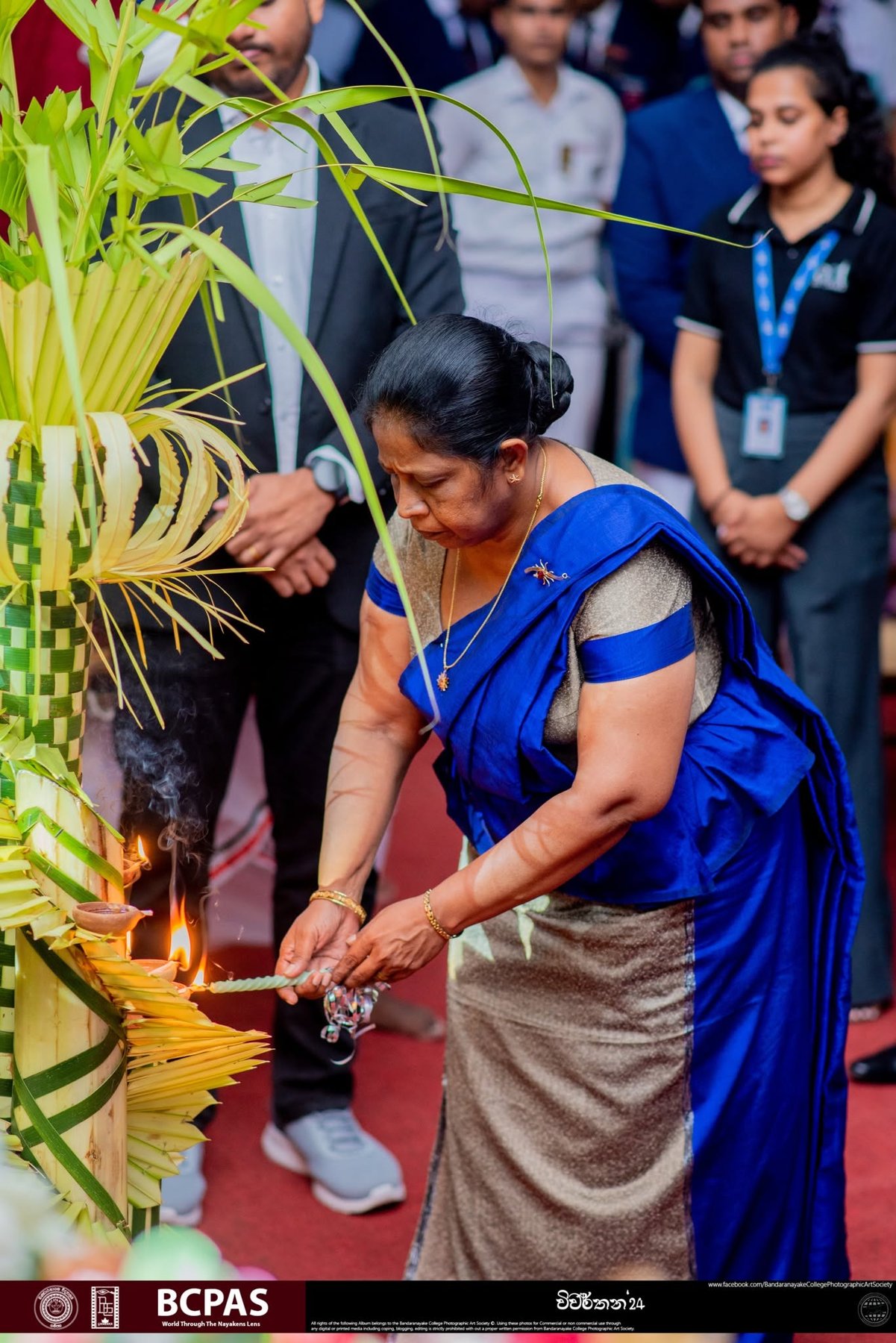 Lighting the oil lamp — Vivarthana 2024